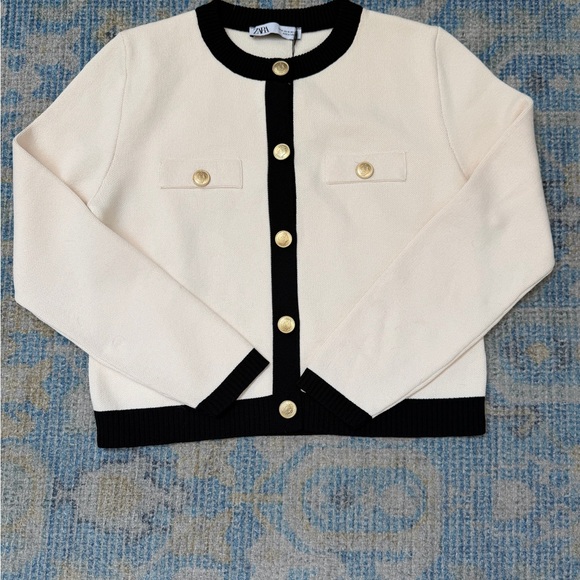 Zara Sweaters - NWT Zara Cream and Black Trim Knit Cardigan with Gold Buttons size M
